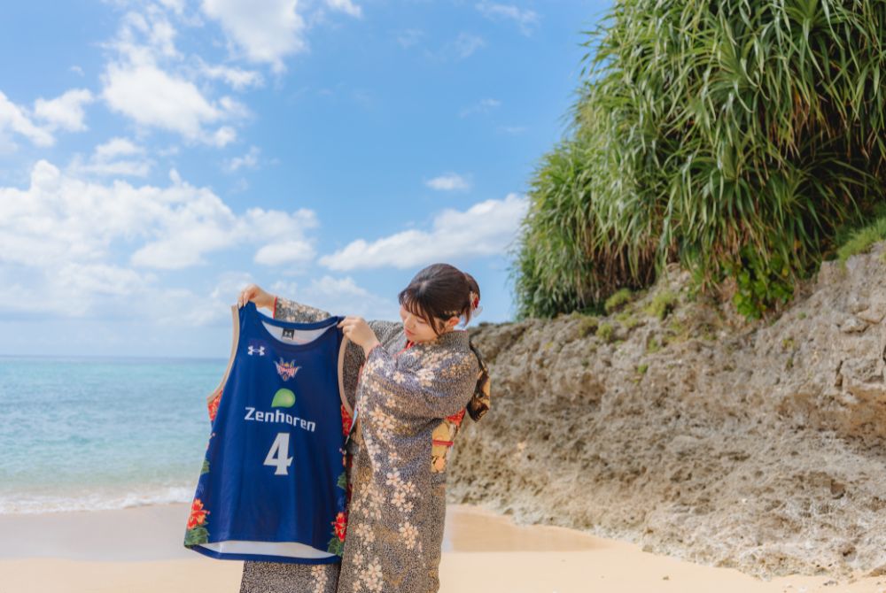 衣装持ち込み前撮り_ビーチ_ユニフォームも一緒に