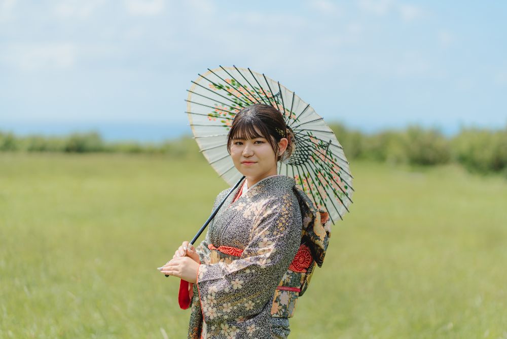 衣装持ち込み前撮り_グリーン_和傘を差して